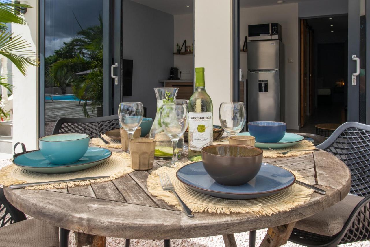Jan Thiel Indigo Apartments & Suites - 'Adults Only' מראה חיצוני תמונה